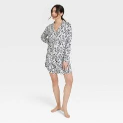 Women's Beautifully Soft Notch Collar NightGown - Stars Above 8 Women's Beautifully Soft Notch Collar NightGown - Stars Above -Avenue Sale Store GUEST 321568df ab32 4a74 b431 2f2aa081aa23
