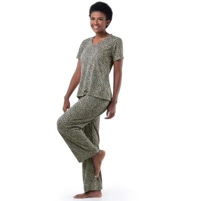 Fruit Of The Loom Women's And Plus Short Sleeve Breathable Pajama Set 1 Fruit Of The Loom Women's And Plus Short Sleeve Breathable Pajama Set