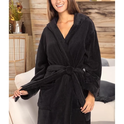 Women's Classic Winter Robe, Hooded Cozy Plush Fleece Bathrobe 4 Women's Classic Winter Robe, Hooded Cozy Plush Fleece Bathrobe - Image 4
