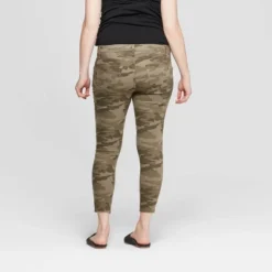 Maternity Camo Print Under Belly Skinny Cropped Jeans - Isabel Maternity By Ingrid & Isabel