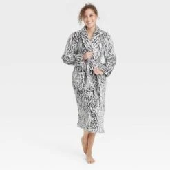 Women's Cozy Robe - Stars Above™ 9 Women's Cozy Robe - Stars Above™ -Avenue Sale Store GUEST 9fc597b3 f562 4f3c 9f97 ab80e5c65278