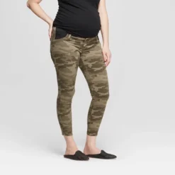 Maternity Camo Print Under Belly Skinny Cropped Jeans - Isabel Maternity By Ingrid & Isabel 7 Maternity Camo Print Under Belly Skinny Cropped Jeans - Isabel Maternity By Ingrid & Isabel -Avenue Sale Store GUEST a2156769 078a 4a5e 90ab 0a3d566aa094